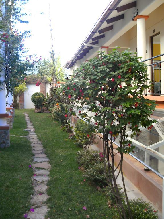 Casas Kolping Hotel Sucre Bagian luar foto