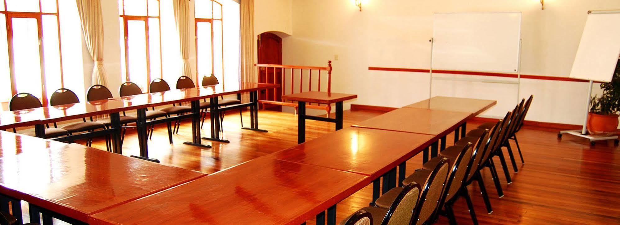 Casas Kolping Hotel Sucre Bagian luar foto